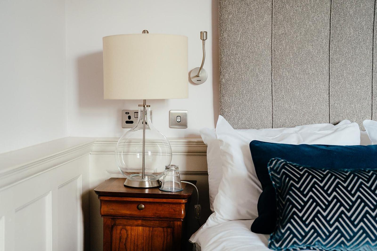 Fanhams Hall, Exclusive Collection 4*