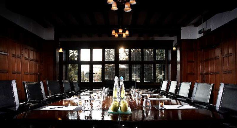 Fanhams Hall, Exclusive Collection Hotel