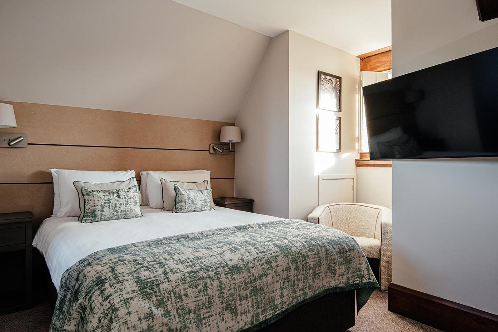 Fanhams Hall, Exclusive Collection Hotel