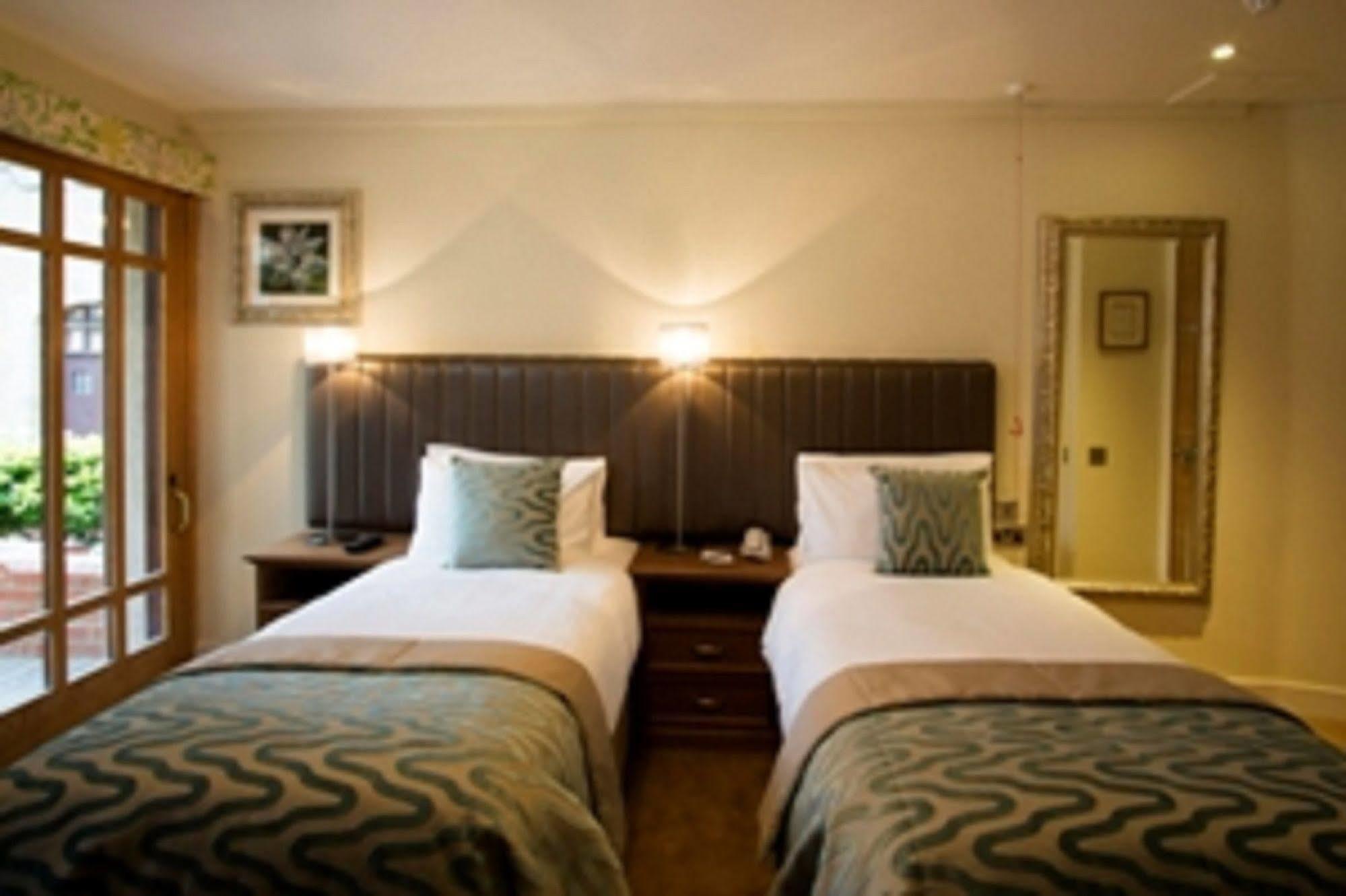 Fanhams Hall, Exclusive Collection Hotel